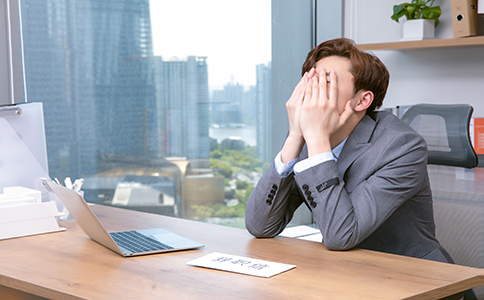 公司經(jīng)營不下去了，到底零申報好？還是...