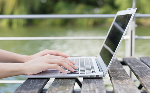 開(kāi)網(wǎng)店辦理營(yíng)業(yè)執(zhí)照麻煩嗎