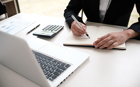 小公司找代理記賬需要注意什么？