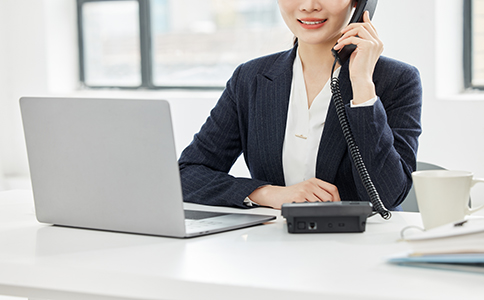 申請(qǐng)商標(biāo)注冊(cè)需要提交哪些材料？