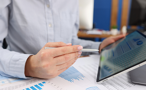 營業(yè)執(zhí)照代辦多少錢？最新公司注冊費用...